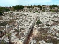 Доисторические дороги через Мальту не поддаются объяснению: колеи от колес в Мисрах-Гар-иль-Кбир