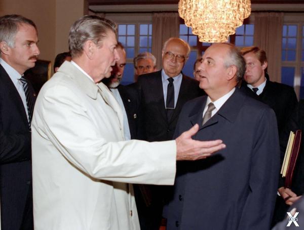Рейган и Горбачёв в Рейкьявике