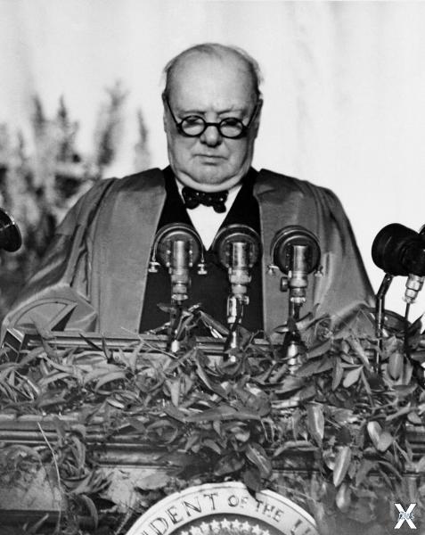 Уинстон Черчилль во время Фултонской ...