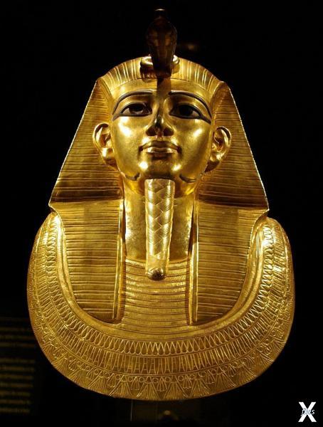 Золотая маска фараона Псусеннеса I