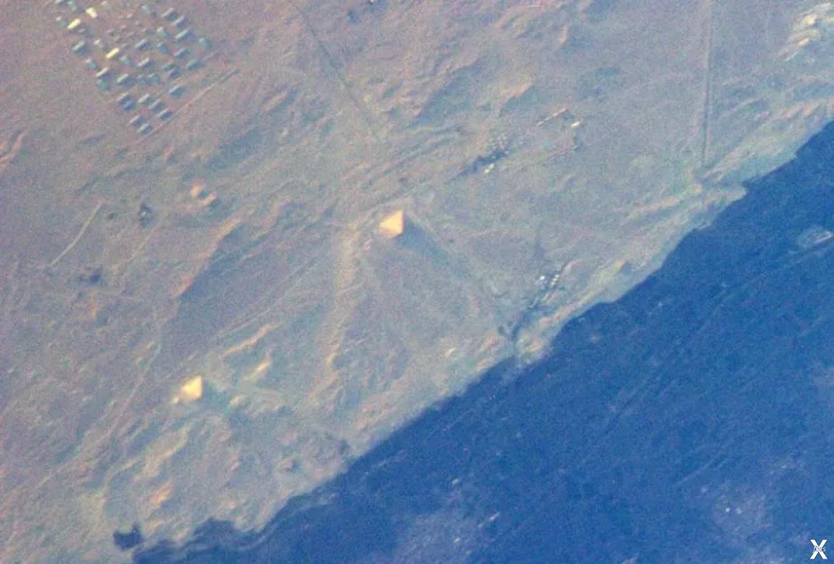 пирамиды фото из космоса
