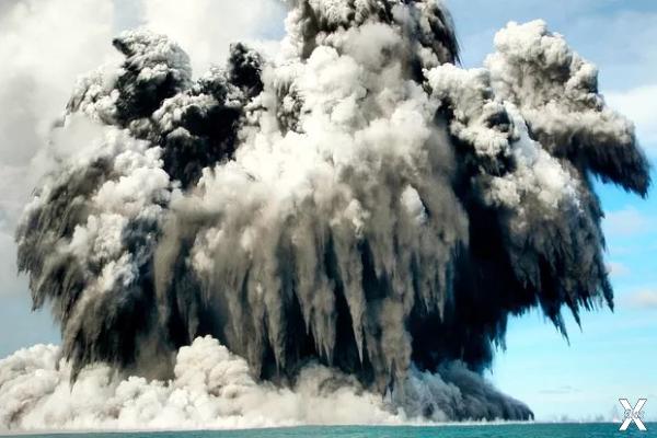Извержение вулкана Хунга-Тонга-Хунга-...