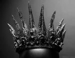 История появления драгоценного украшения правящих особ: кто придумал корону и как изменялся этот символ власти:
