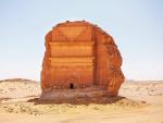 Дворец в скале или гробница? Загадка Аравийской пустыни