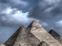 В египетских пирамидах зашифрована конкретная дата постройки - 10450 г. до н.э.