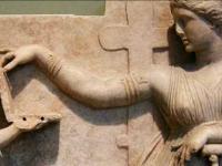 Загадочные произведения искусства Древнего мира, на которых изображены предметы очень похожие на современные гаджеты
