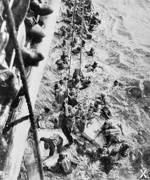 Спасшиеся немецкие моряки