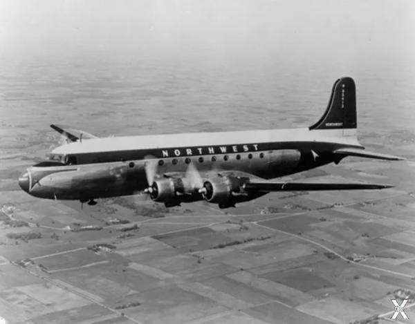 Douglas DC-4, похожий на рейс 2501