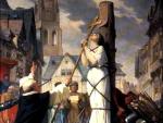 Еретичка и великая мученица: что случилось с телом Жанны д'Арк и чем закончился повторный судебный процесс