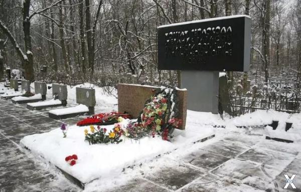 Мемориал механику Тарасову в Санкт-Пе...