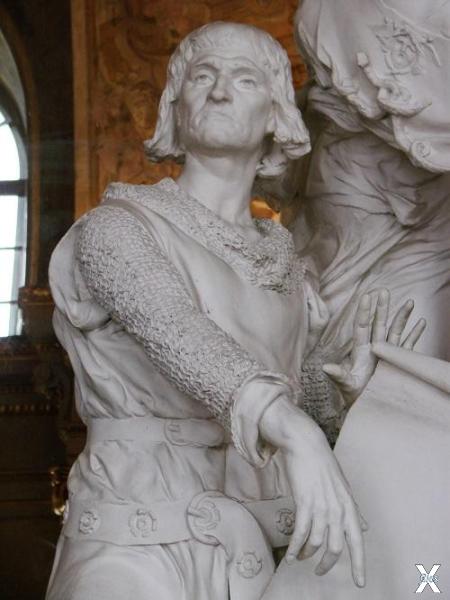 Статуя Раймонда VI в зале Капитолия Т...