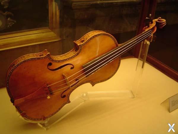 Скрипка Страдивари из собрания Мардри...