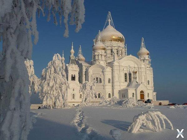 Белгородский Воскресенский монастырь