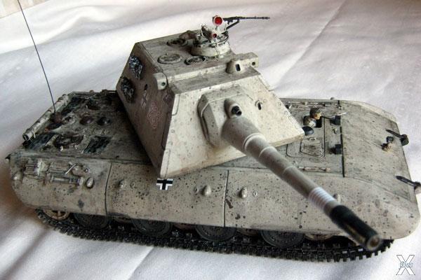 Сверхтяжелый танк E-100
