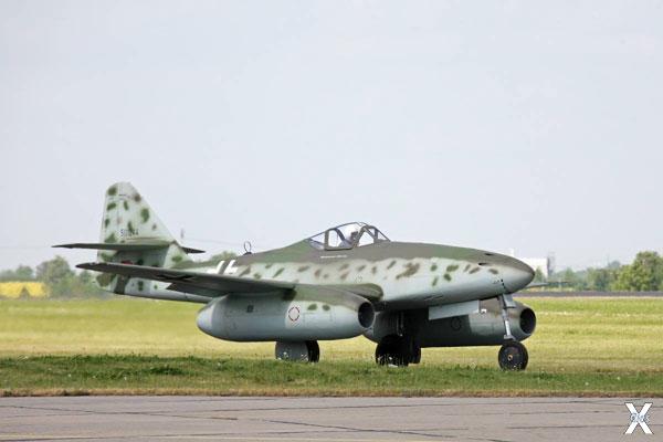 Мессершмитт Me.262 – немецкий реактив...