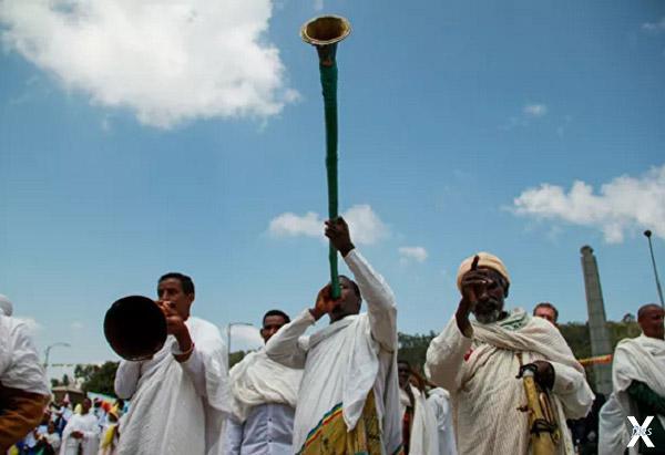 Празднование Мескеля в Аксуме. Эфиопия