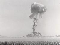 Операция «Снежок»: как в 1954 году испытали ядерную бомбу на живых людях