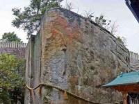 Таинственный японский мегалит Иши-но-Ходен