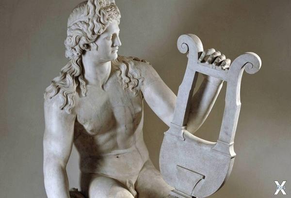 Аполлон играет на лире. I век н. э.