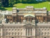 История Букингемского дворца ­– когда и как строили дом королевы Англии