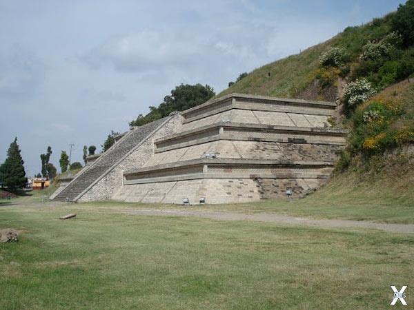 Пирамида в городе Чолула