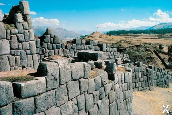 Цитадель Саксайуман (Перу)