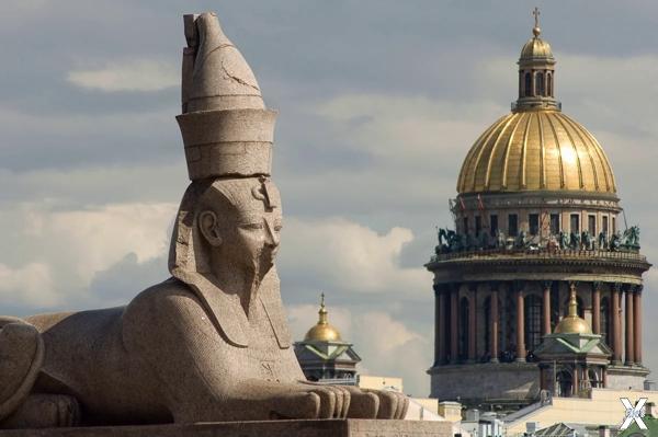 Сфинкс Аменхотепа III в Санкт-Петербурге