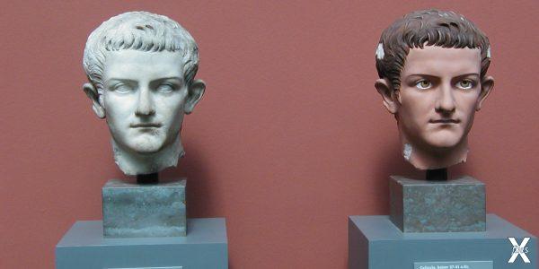 Мраморная статуя Калигулы и её раскра...