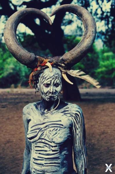 Женщина из племени Мурси. Эфиопия