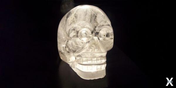 Хрустальный череп в Музее на набережн...