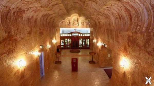 Подземная церковь в Кубер-Педи
