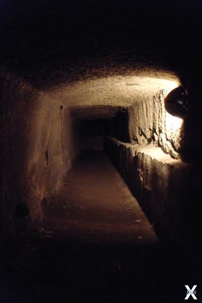 Один из тоннелей в Геркулануме, проры...