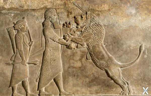 Царь Ассирии Ашшурбанапал, убивающий ...