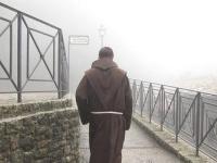 Ужасная история итальянского монаха, умершего от самовозгорания