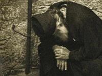 Пуподушники: у каких православных душа находится в пупке