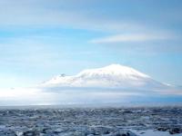 Ученые предупреждают о глобальной катастрофе: сотни вулканов под льдами Антарктиды угрожают всемирным потопом