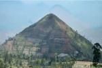 Почему древнюю пирамиду пытаются выдать за обычную гору. Какие тайны она в себе содержит?