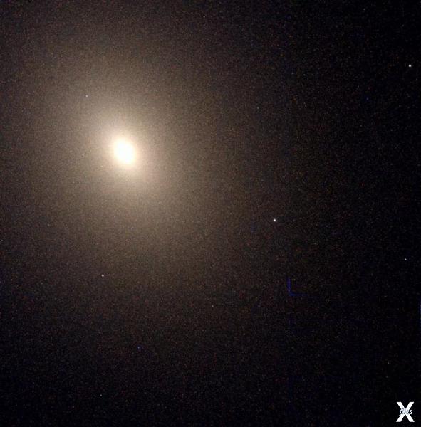 Галактика М32. Снимок сделан космичес...