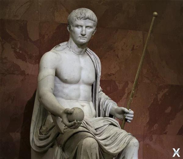 Октавиан в образе бога Юпитера