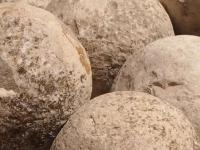 Ученые разгадывают тайну древних каменных шаров, обнаруженных на греческих островах