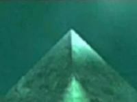 Почему именно пирамиды? Кто построил древние подводные сооружения