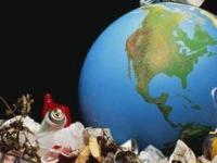 На орбите Земли скопилось 300 тысяч тонн мусора