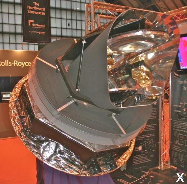 Модель спутника «Планк»