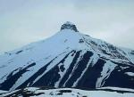 «Пирамида» Шпицбергена: может это не простая гора?