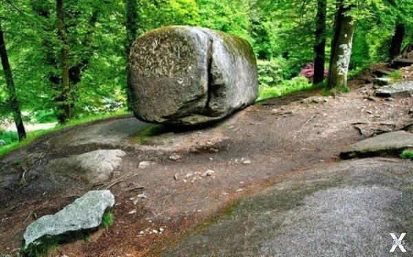 Чтобы сдвинуть огромный камень, нужно...