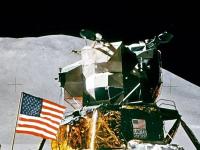 Весь архив NASA оригинальных фотографий и видеозаписей о высадке американцев на Луне утерян. А был ли он вообще?