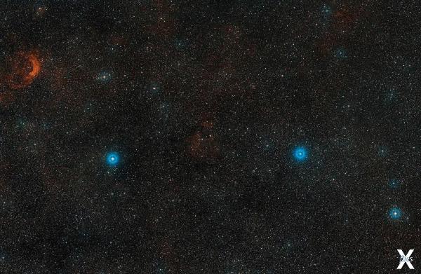 HD 87643 правая голубая звезда