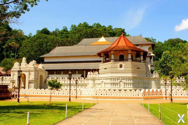 Храм зуба Будды. Шри-Ланка