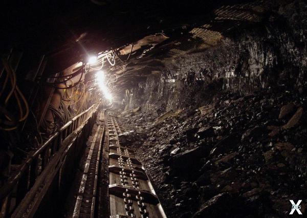 В угольных шахтах совершаются удивите...