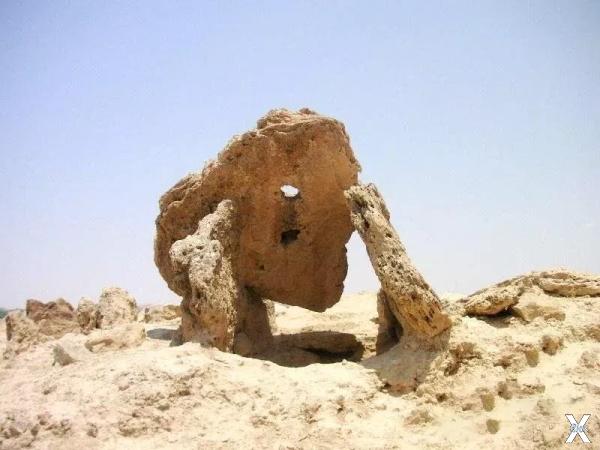 Дольмен бронзового века в Тель эль-Ха...